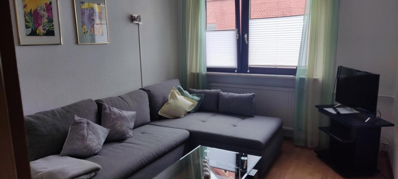 Schoene 3 Zi. Ferienwohnung Vor Den Toren Frankfurt Dreieich Exterior foto
